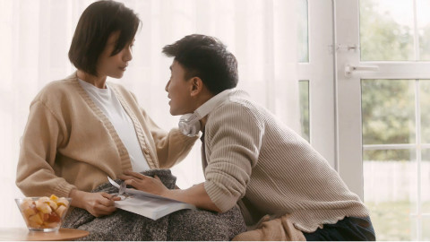 如果有一天,“怀孕产子”被男人承包会怎么样?